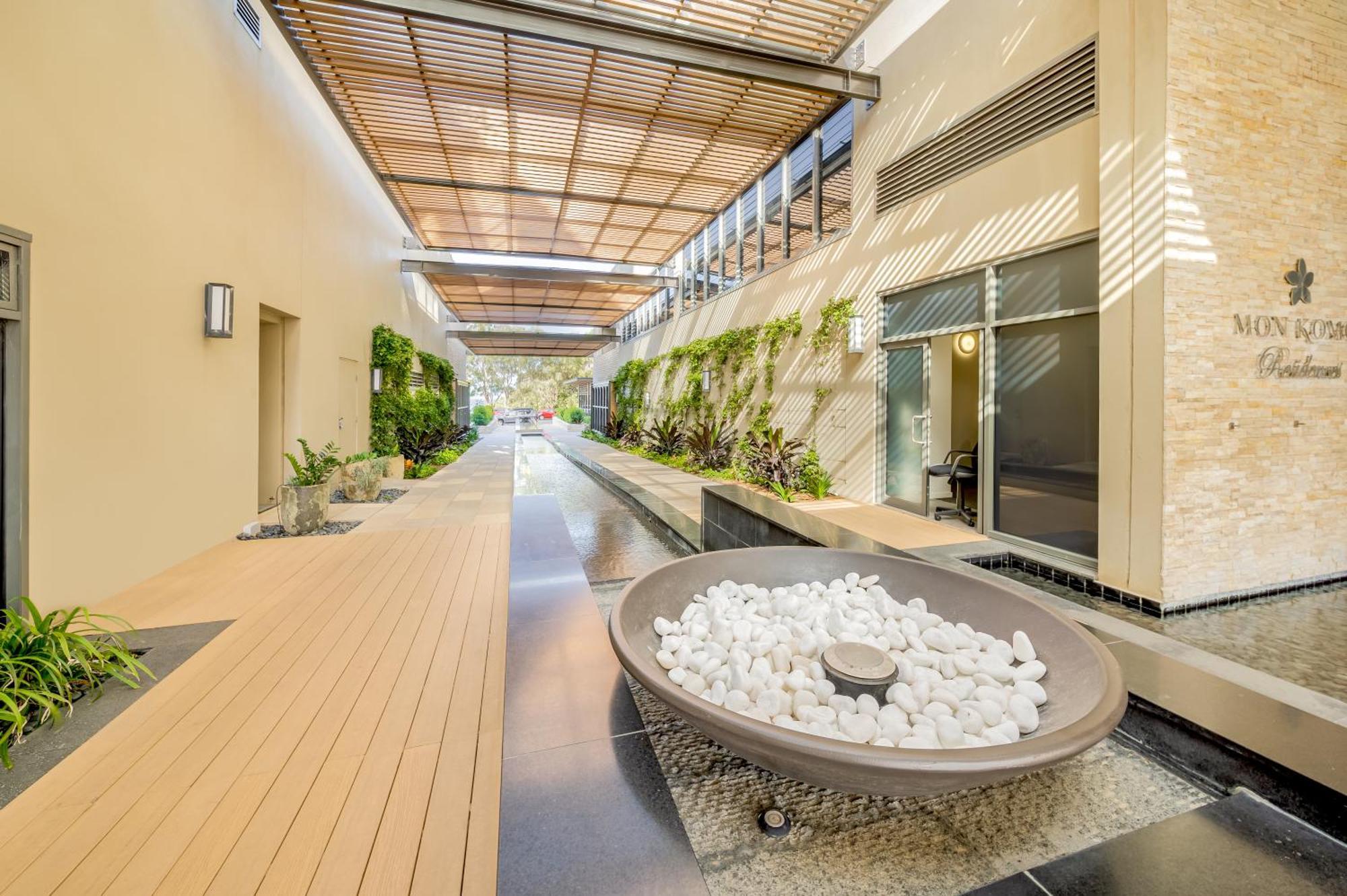 Oaks Redcliffe Mon Komo Suites Ngoại thất bức ảnh