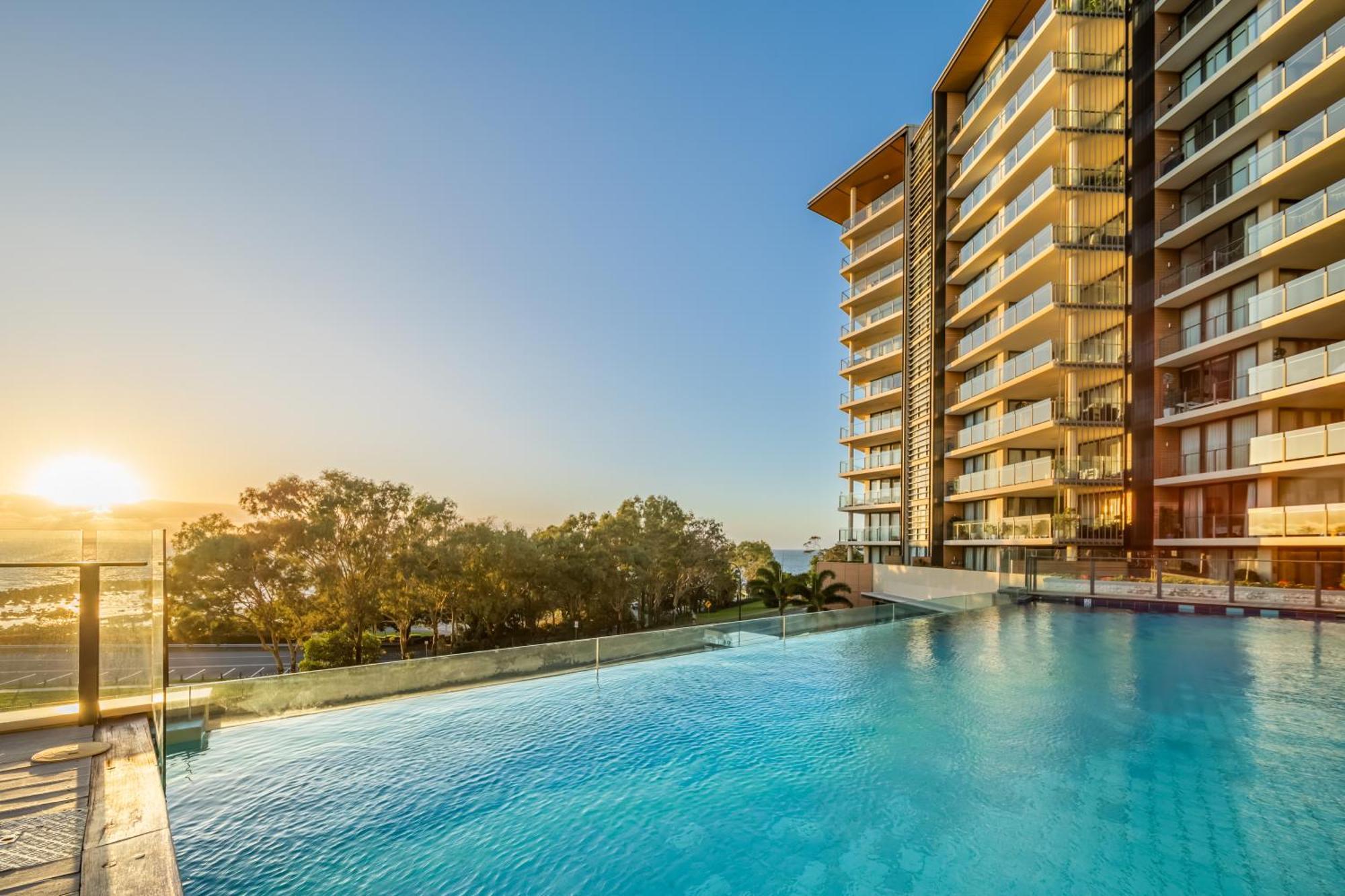 Oaks Redcliffe Mon Komo Suites Ngoại thất bức ảnh